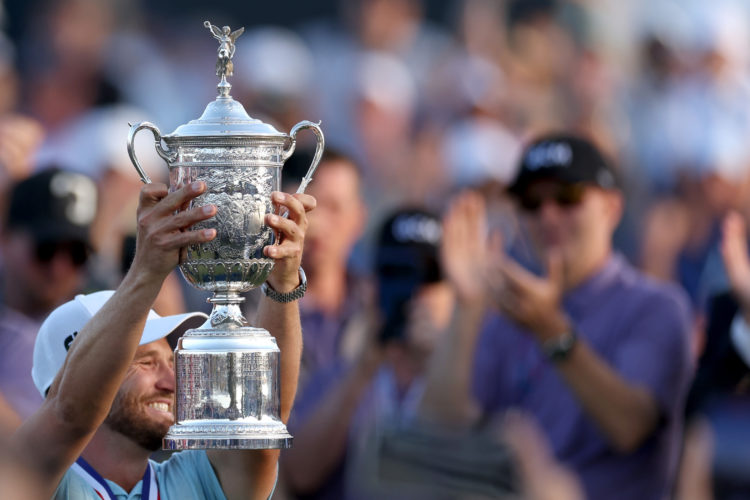 Photo by Ezra Shaw/Getty Images