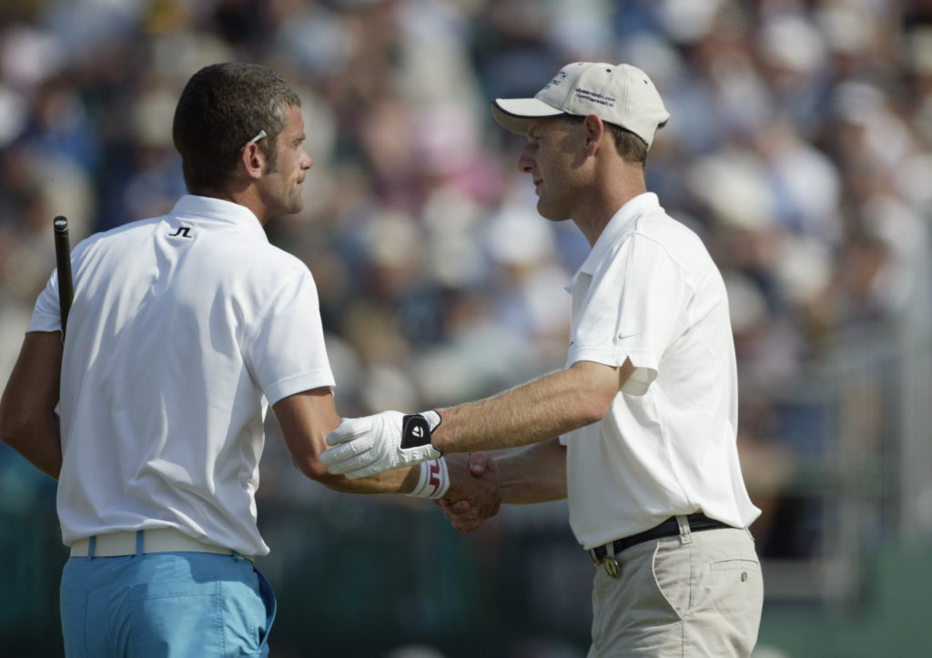 Jesper Parnevik shakes hands with Mark Roe