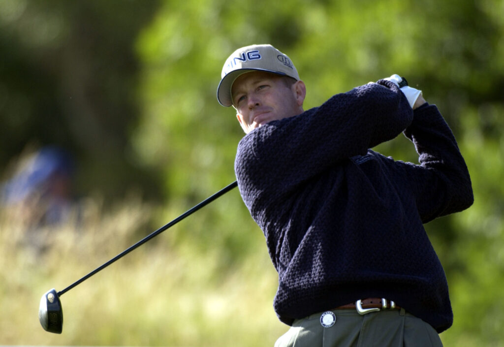 Jeff Maggert playing a shot at the 2001 Open Championship
