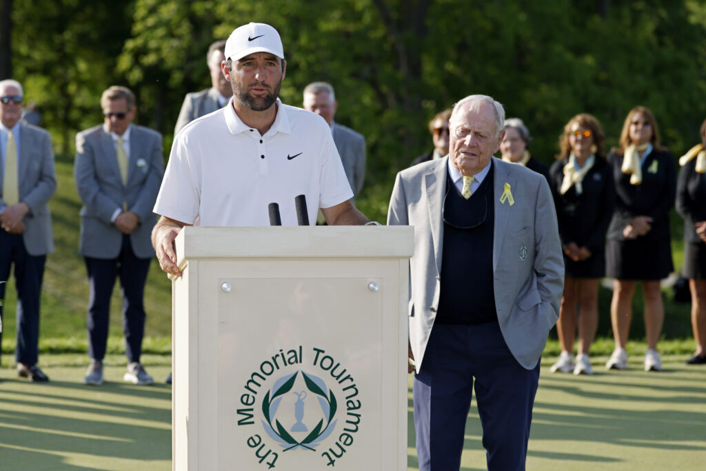 Jack Nicklaus alongside Scottie Scheffler after the Memorial Tournament presented by Workday