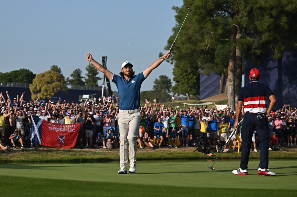 Tommy Fleetwood celebrates securing the result to win Europe the 2023 Ryder Cup