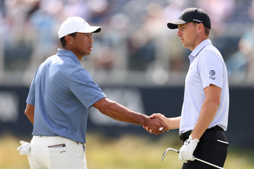 Jordan Spieth and Tiger Woods shake hands at Pinehurst in 2024