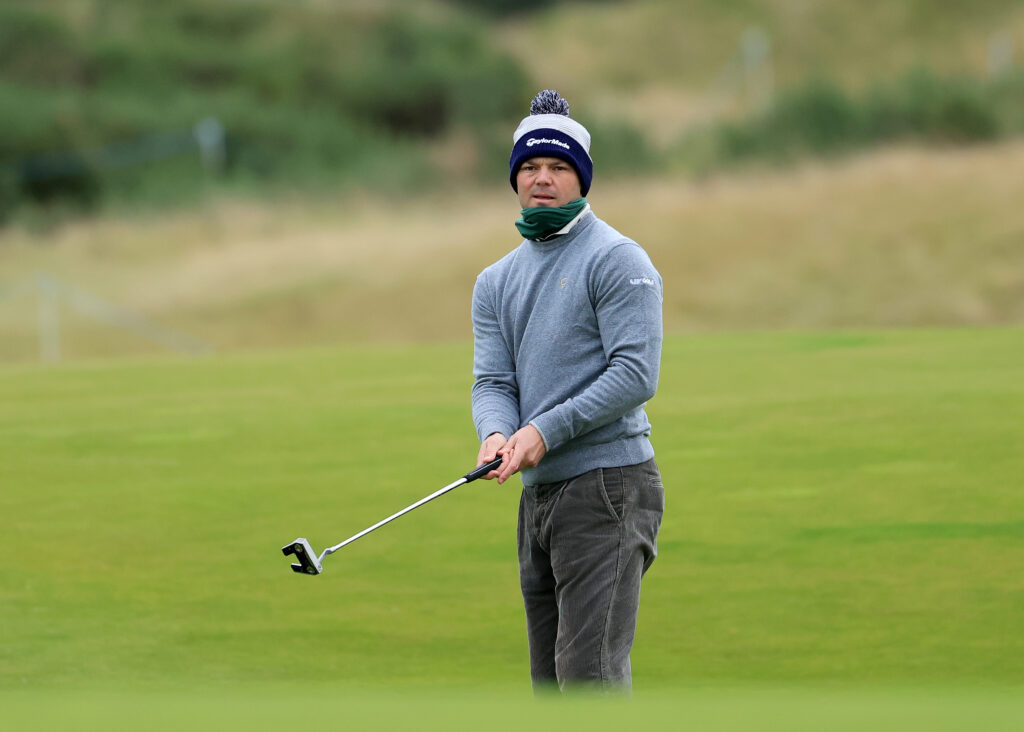 Martin Kaymer watches his putt during the second round of the Alfred Dunhill Links Championship
