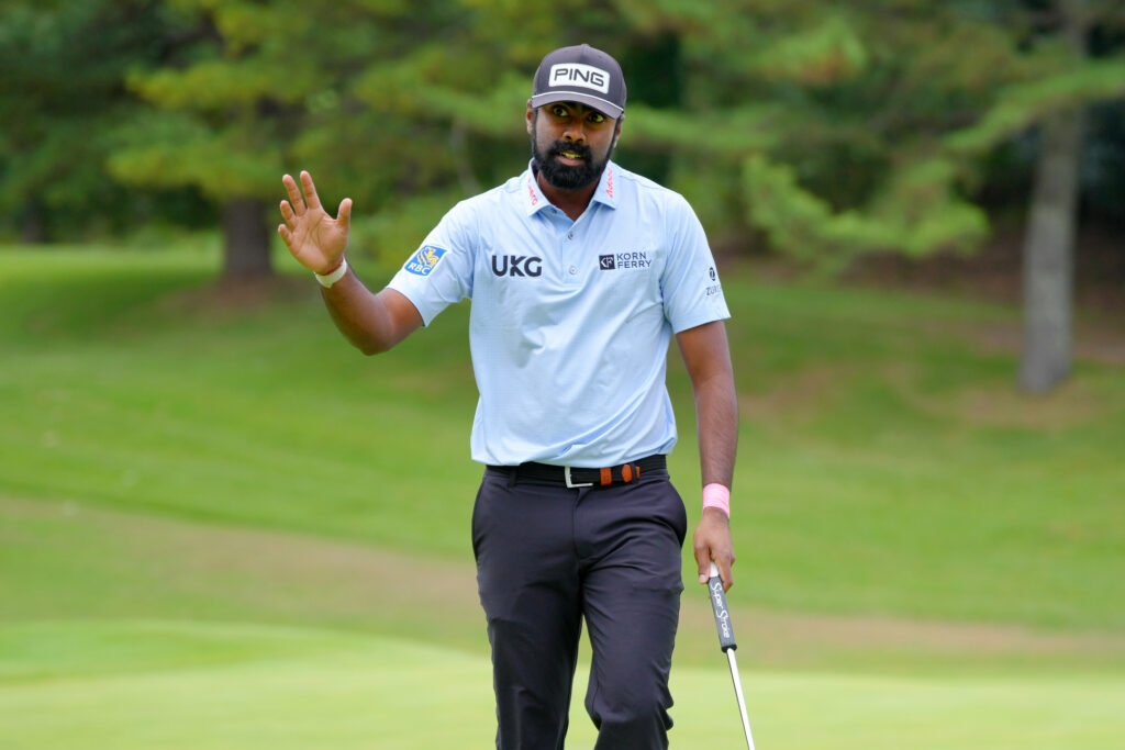 Sahith Theegala acknowledges the crowd after making a birdie during the first round of the Baycurrent Classic