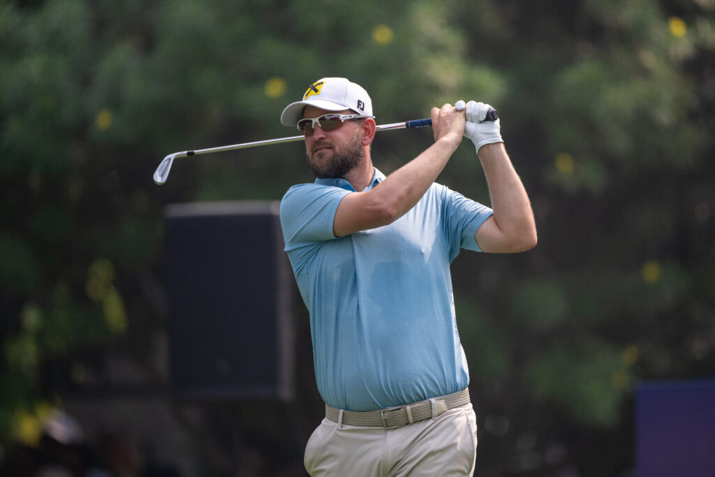 Bernd Wiesberger hits his first tee shot during the final round of the DP World India Championship