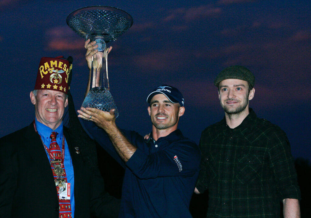 Jonathan Byrd celebrates winning the Justin Timberlake Shriners Hospital for Children Open