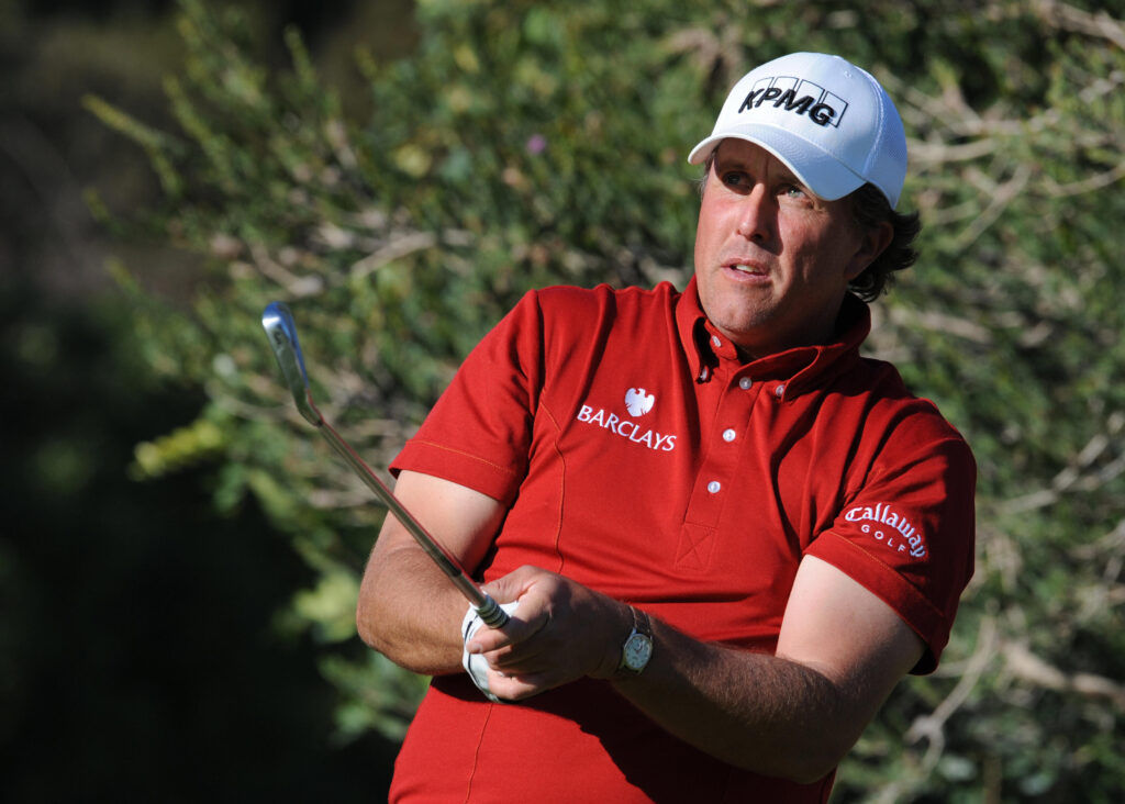 Phil Mickelson hits a tee shot during the 2009 Northern Trust Open