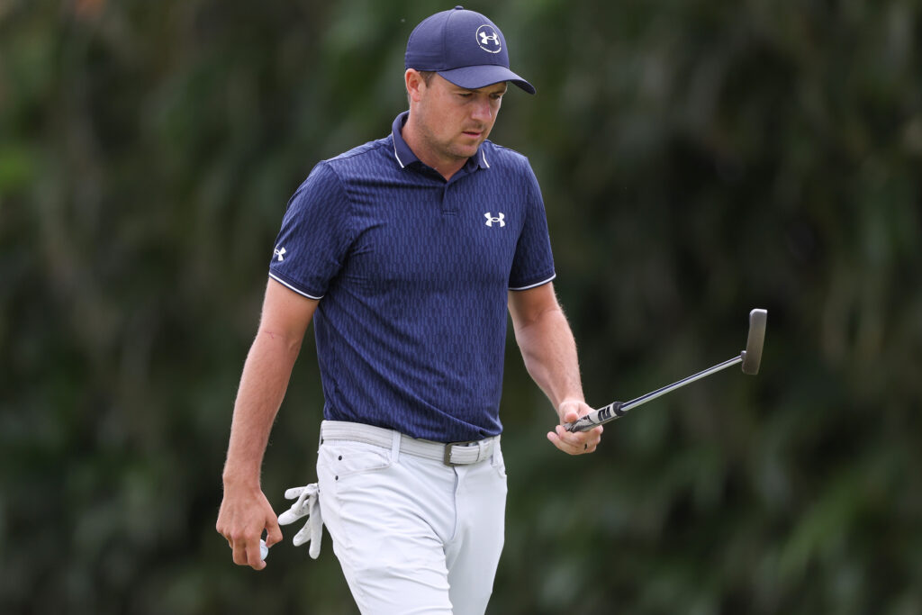 Jordan Spieth reacts to a putt during the final round of the Sony Open in Hawaii